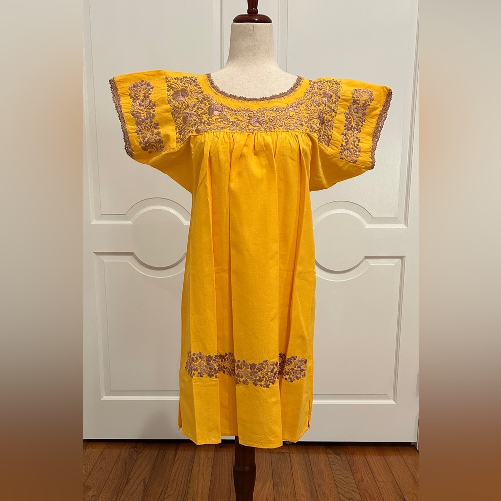 Sandra Midi Dress, Oaxaca Mexican dress. hand Embroidered. Silk Threads.